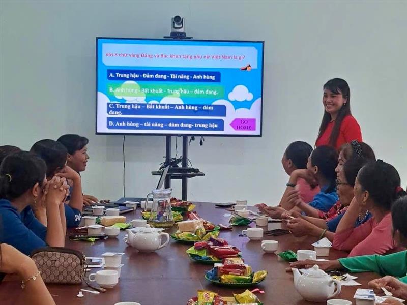CĐCS xã Quảng Ngãi tổ chức họp mặt truyền thống