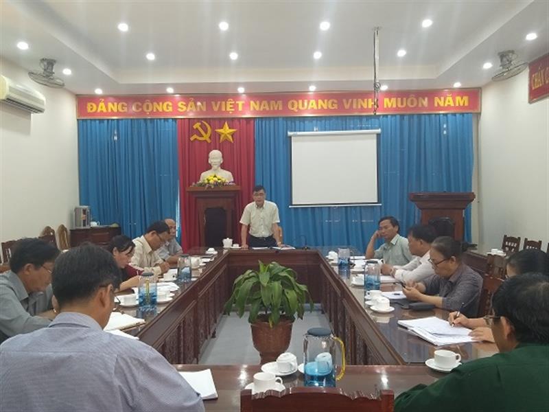 Ảnh: Đồng chí Nguyễn Khắc Bình  - Phó Bí thư Thường trực Huyện ủy tại hội nghị