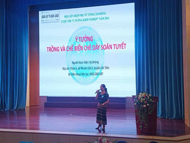 Hình: Chị Ka Drờng tham gia Hội thi Ý tưởng khởi nghiệp năm 2024 do Hội LHPN tỉnh tổ chức