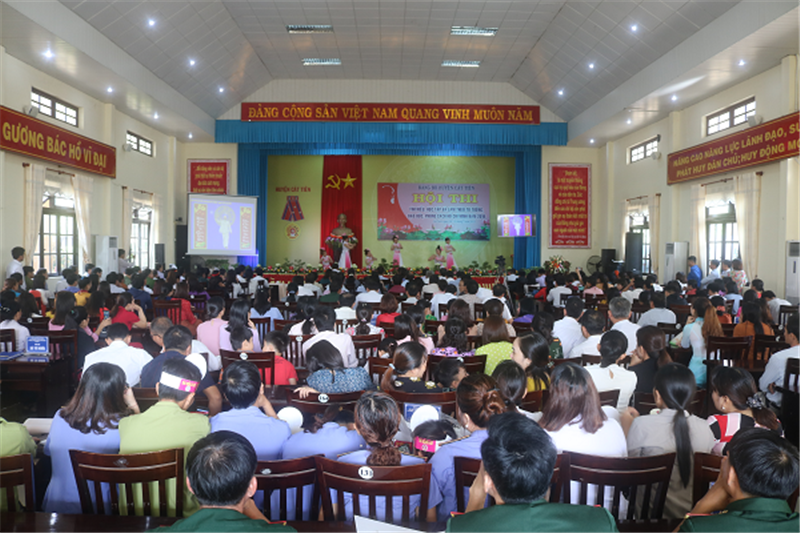 Các đại biểu tham dự Hội thi